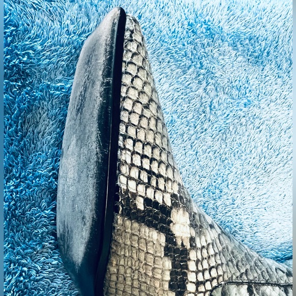 ELENA IACHI- SNAKE PRINT ANKLE BOOTS IN A SILVER, DARK GREY, A TOUCH OF BLACK - Picture 13 of 16